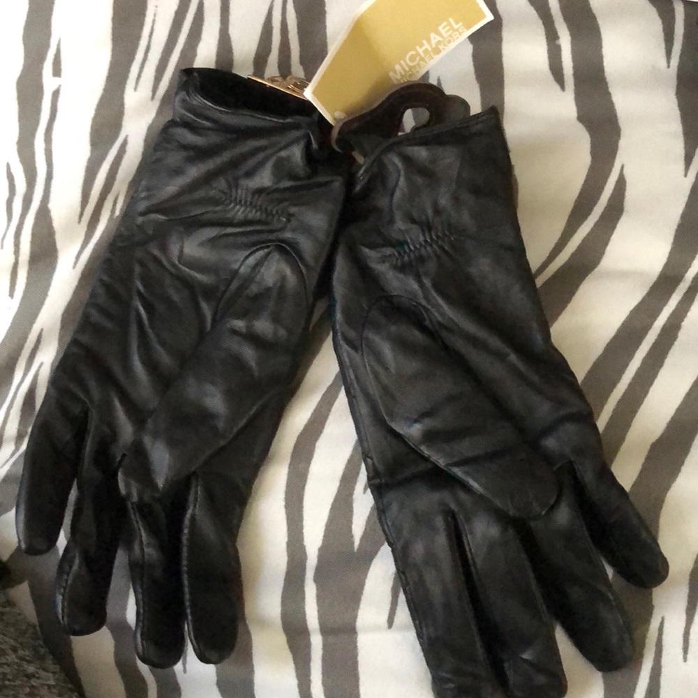 MK gloves - Picture 3 of 3